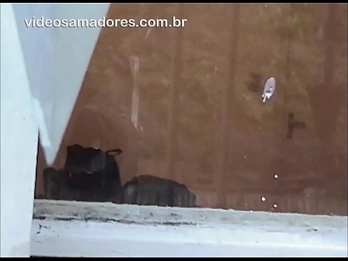 ❤️ Home excitat mirant la seva xicota amb un altre noi, gravant un vídeo de merda sense molestar la parella ❌ Putes a nosaltres ca.123sex.ru ❤