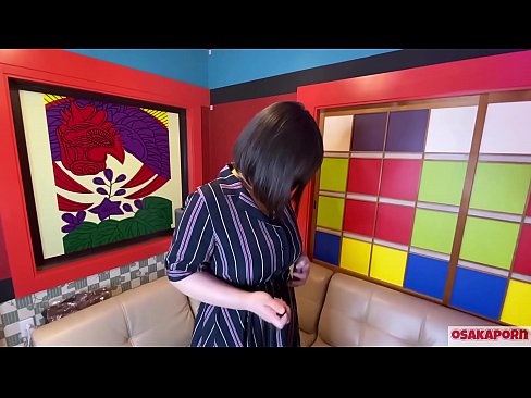 ❤️ Una maca japonesa de grans tetes es masturba amb joguines sexuals i té un orgasme. Ella parla en una entrevista de la seva putada experiència. Tetes enormes i cony pelut gemegant fort. Osakaporn ❌ Putes a nosaltres ca.123sex.ru ❤